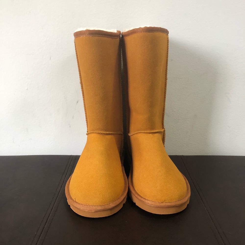 UGG SHEEPSKIN CLASSIC TALL BOOT